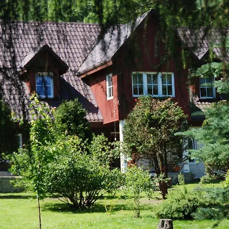 Séjour chez l'habitant U Robsona